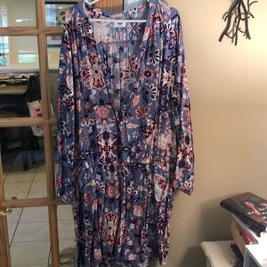 Old navy floral romper. Never worn.